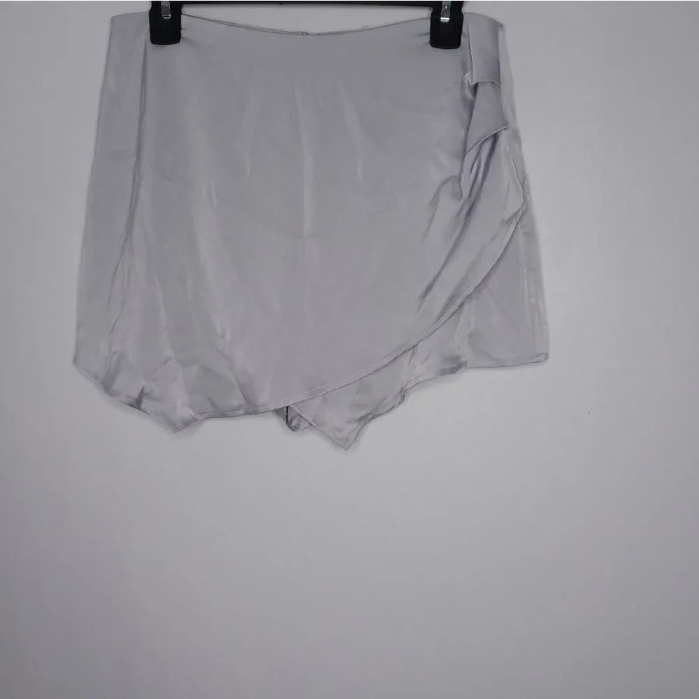Lelis shorts size medium